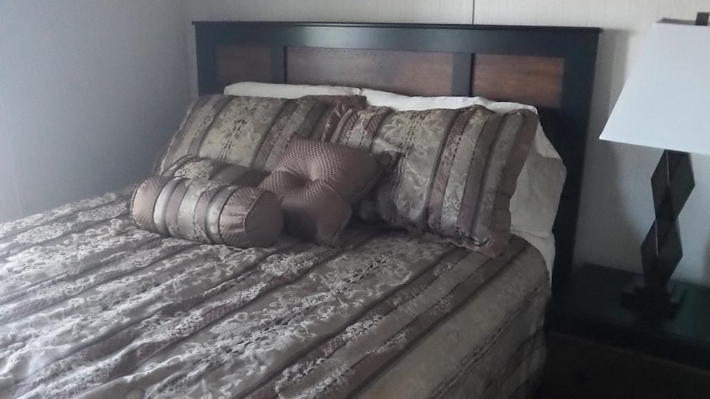 Kenwood Rv Resort La Feria Номер фото